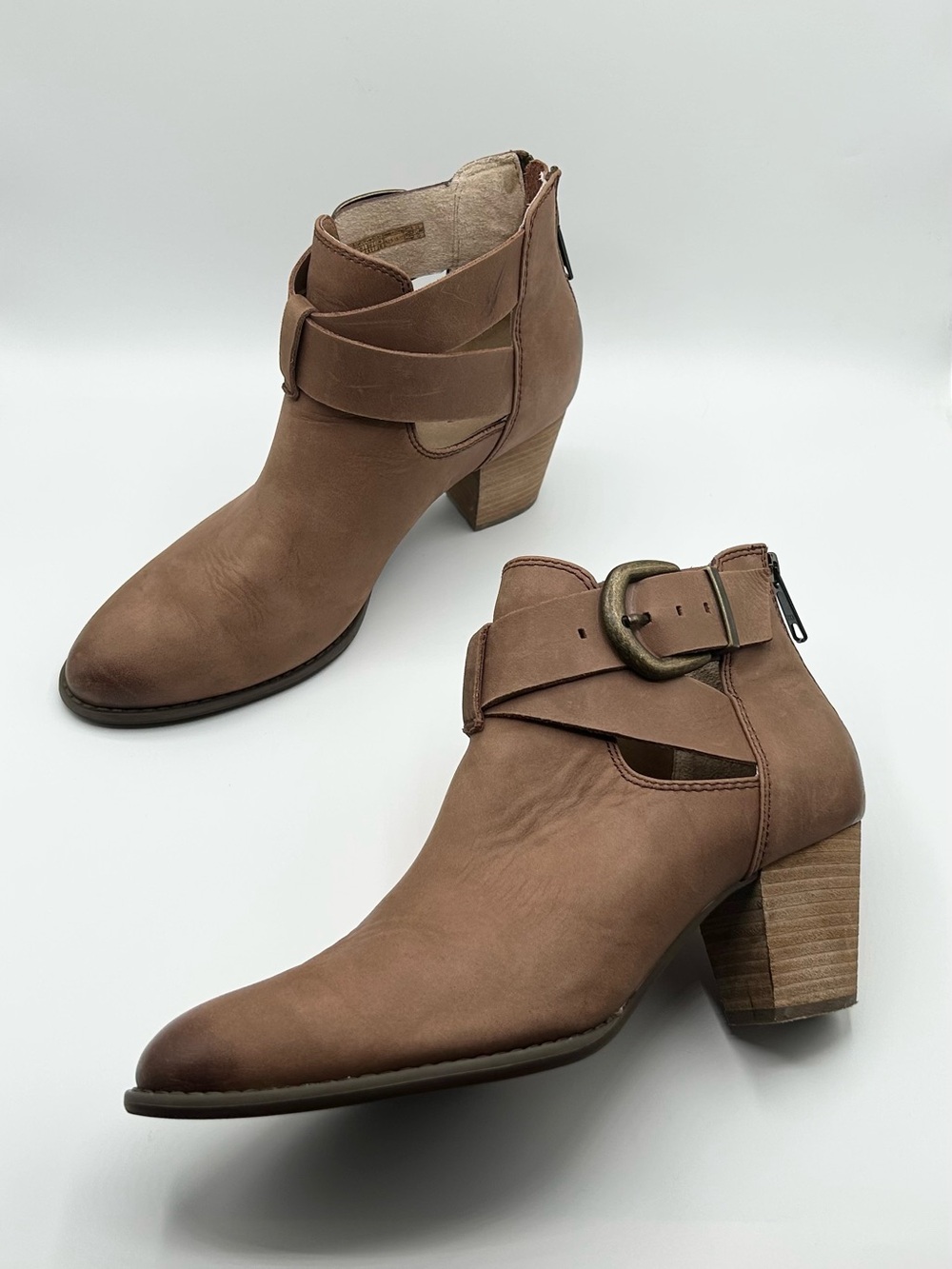 Vionic Brown Leather Ankle Booties Heeled Boots Women’s Size 9